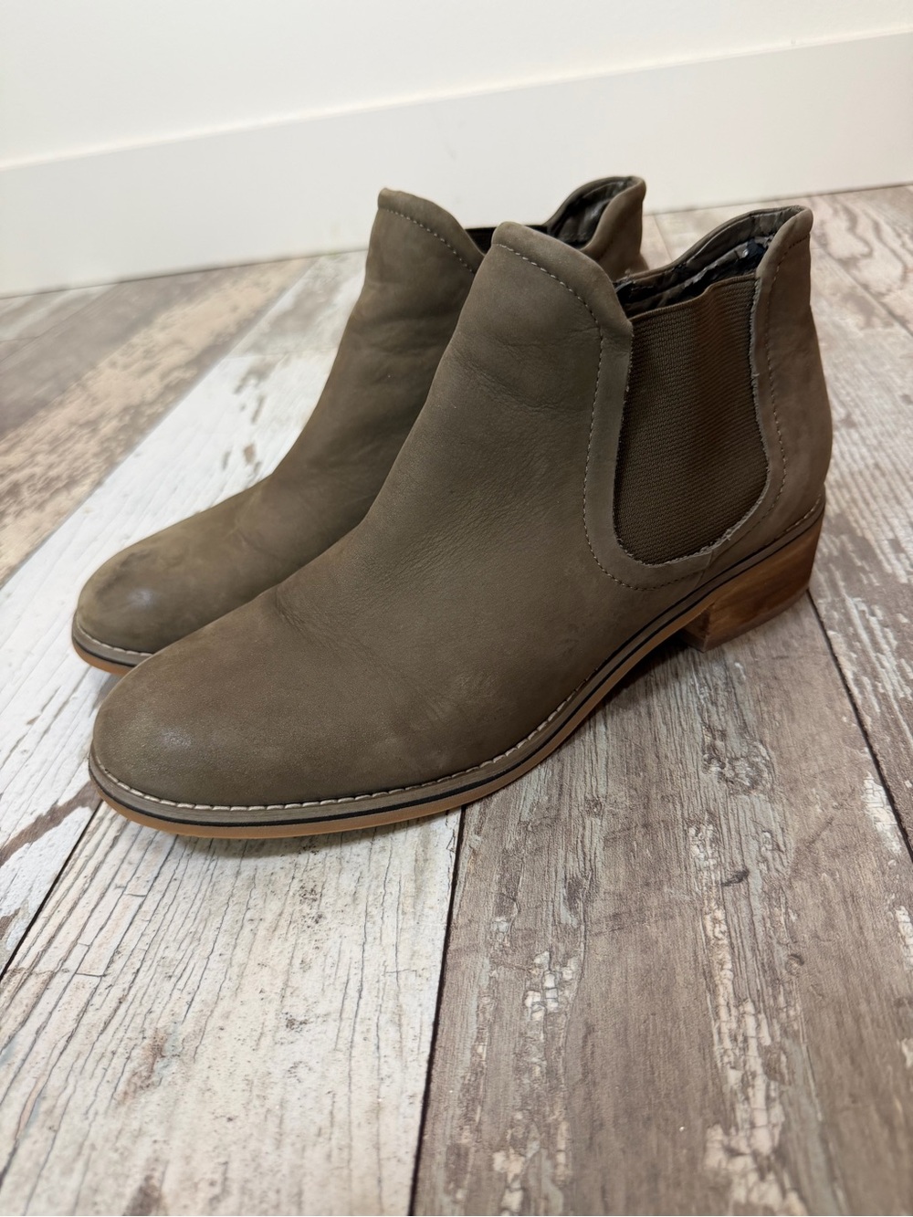 Waterproof Leather Boots Size 11 Blondo Liam Womens Suede Ankle Boots B6609